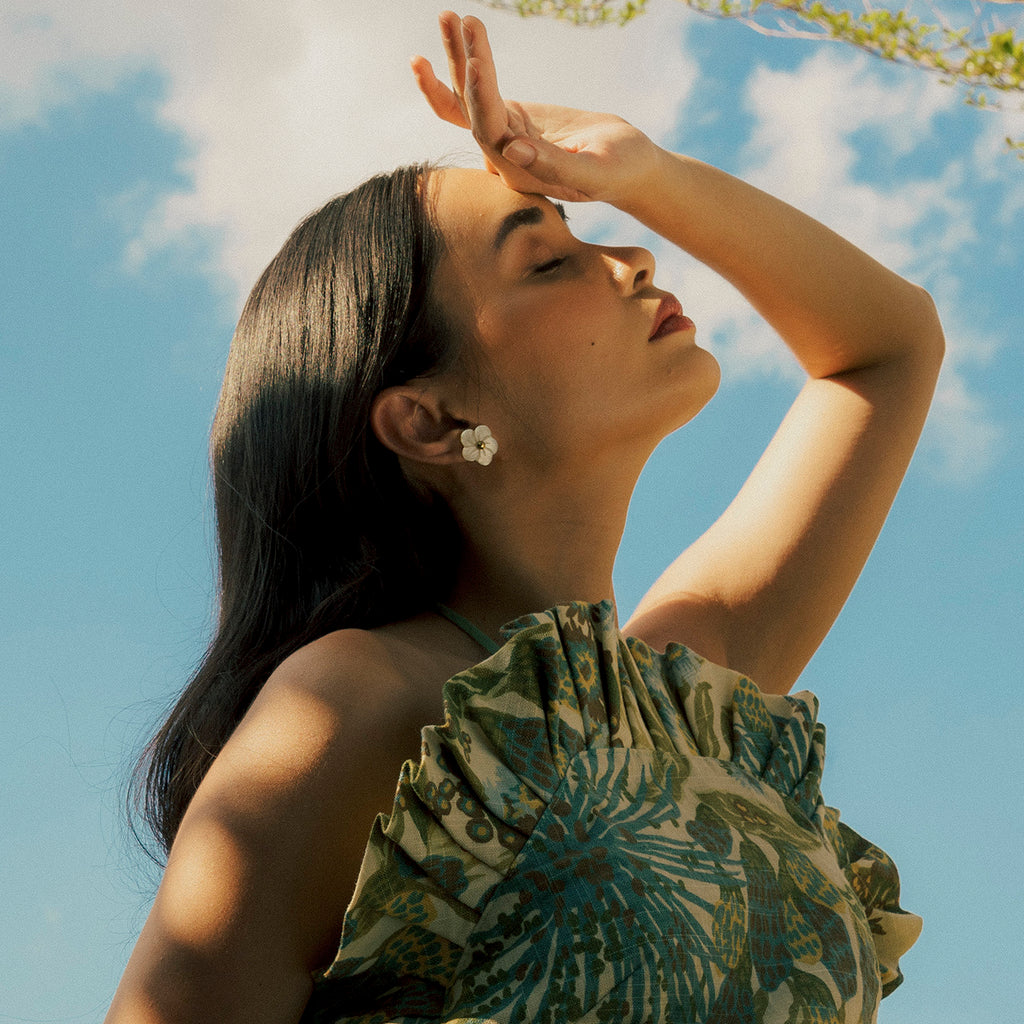 Chuchi Earrings in Mother of Pearl