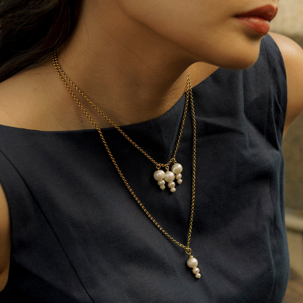 Tre Shelly Pearl Necklace