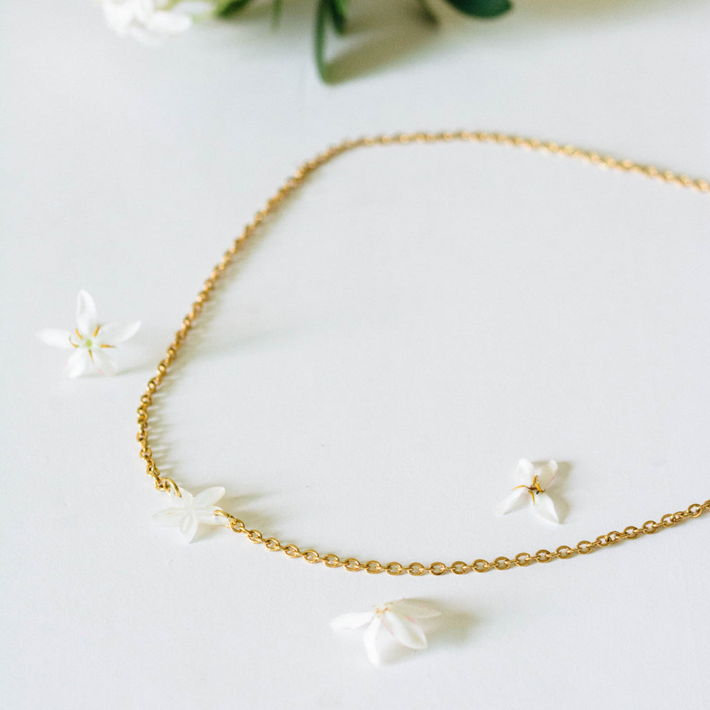 Una Santan Necklace in Ivory and 14k Gold