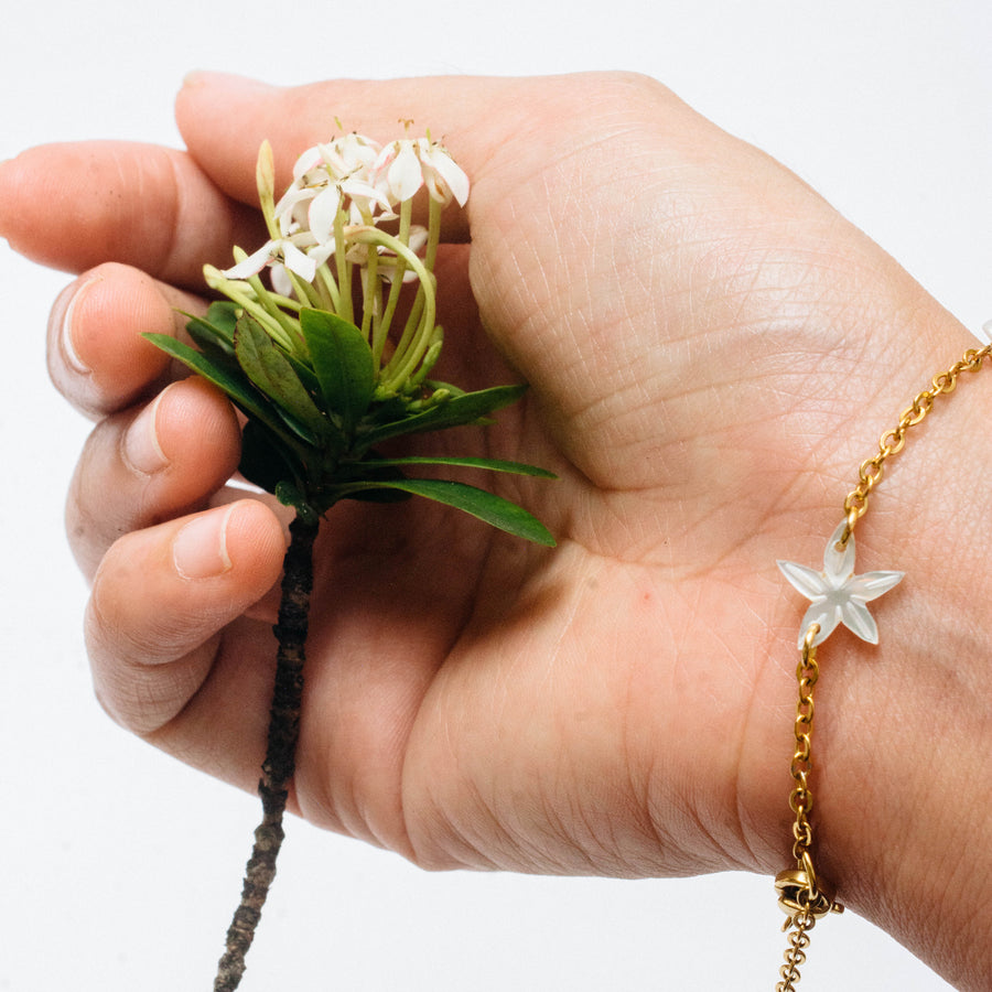 Una Santan Bracelet in Ivory and 14k Gold