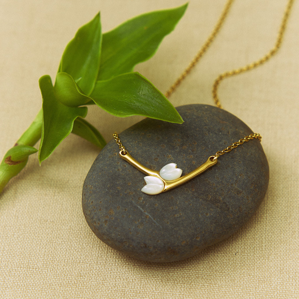 Jasmine Twin Necklace in Mother of Pearl (Pre-Order)