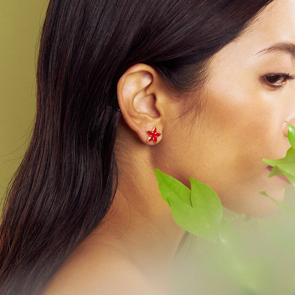 Santan Stud Earrings in Red