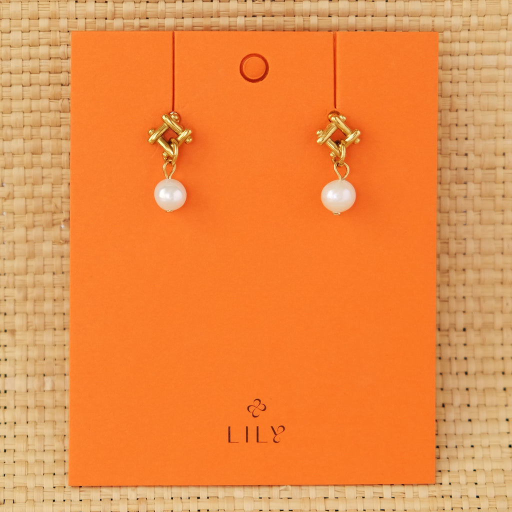 2-in-1 Trickle Earrings in Pearl (Pre-Order & Limited)