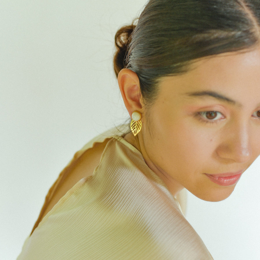 Gina Detachable Earrings in Ivory (LoveFlawed)